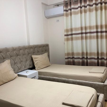 Drini Apartments Пермет Екстер'єр фото