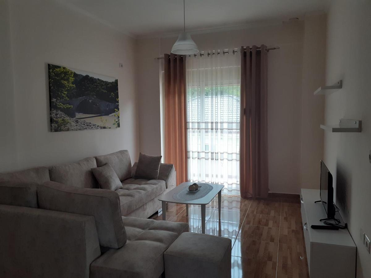 Drini Apartments Пермет Екстер'єр фото