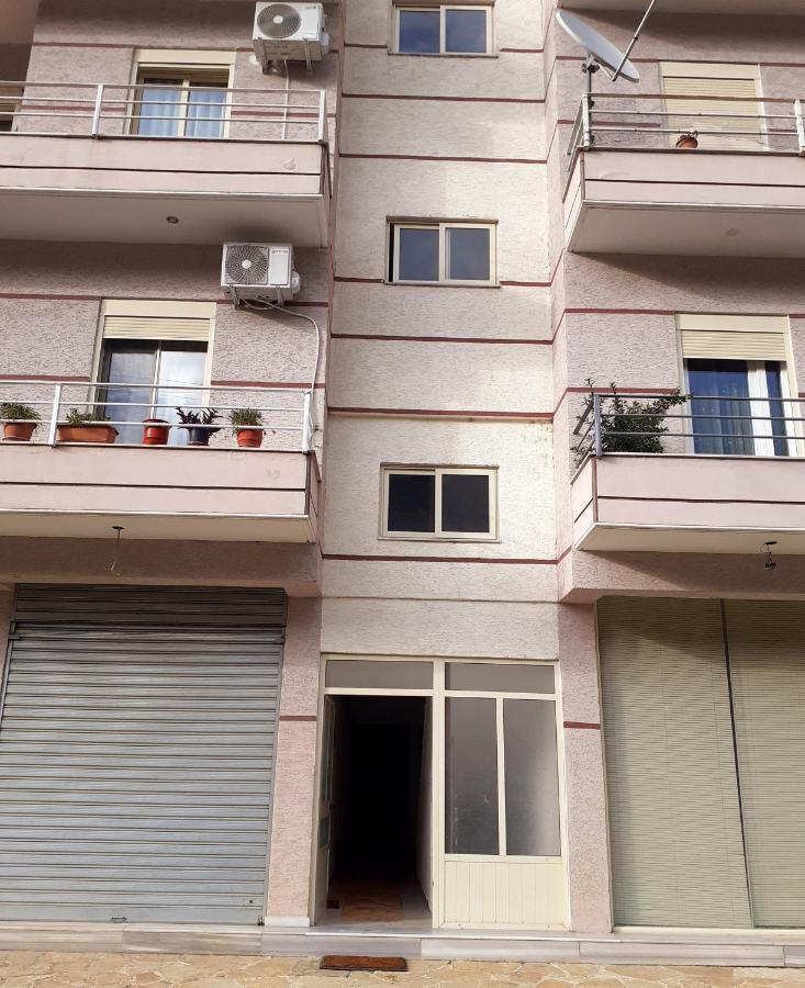 Drini Apartments Пермет Екстер'єр фото